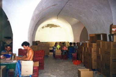 Εργοστάσιο τοματοπολτού -  Ένωση Συνεταιρισμών Θηραϊκών Προϊόντων ΣΑΝΤΟ