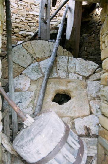 Αλευρόμυλος -  Άγνωστης ιδιοκτησίας