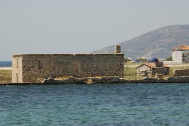 Αλευρόμυλος -  Υδρόμυλος Ι. Ν. Αγ. Τριάδος