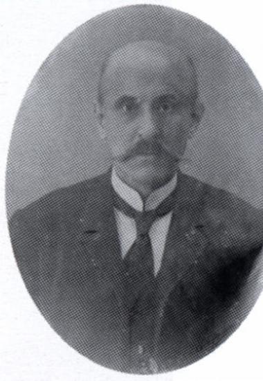 Νούσιας Μιχαήλ