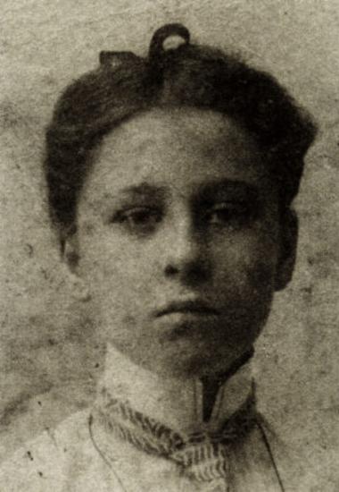 Περσάκη Ιουλία