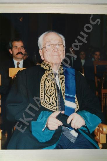 Αναγόρευση John Argiri