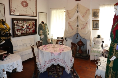 Traditional Thassian house - The official hall