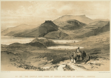 Η Χώρα των Κυθήρων με το κάστρο και ο λιμένας Καψάλι.