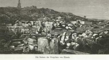 Ερείπια των Μεγάλων Προπυλαίων της Ελευσίνας.