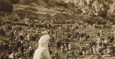 Άποψη του Αρχαίου Θεάτρου στους Δελφούς, την ημέρα της παράστασης της τραγωδίας 