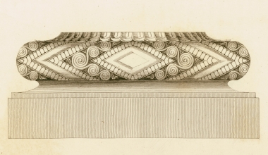 Βάση κίονα από τις Μυκήνες.