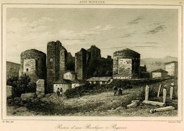 Ερείπια της βασιλικής του Αγίου Ιωάννη του Θεολόγου στην Πέργαμο.