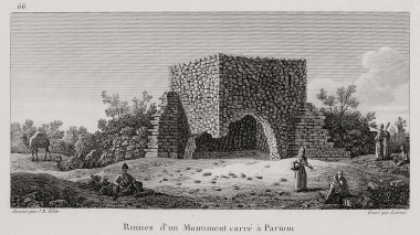 Ερείπια οικοδομήματος στο Πάριο (αρχαία πόλη κοντά στο σημερινό Κεμέρ).