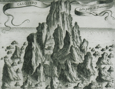 Η βραχονησίδα Καλόγερος ή Παναγιά από τα βόρεια.