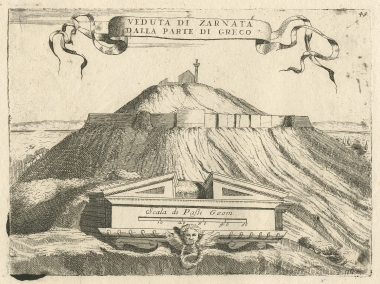 Το κάστρο της Ζαρνάτας από τα βορειοανατολικά.