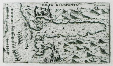 Χάρτης του κόλπου της Ναυπάκτου. Στο πρώτο επίπεδο διακρίνεται επίσης η Πάτρα, ενώ στα δεξιά o χαρτογράφος παρουσιάζει την παράταξη της αρμάδας της Ιερής Ένωσης (Lega Santa), κατά τη Ναυμαχία της Ναυπάκτου (1571), ενάντια στους Οθωμανούς.
