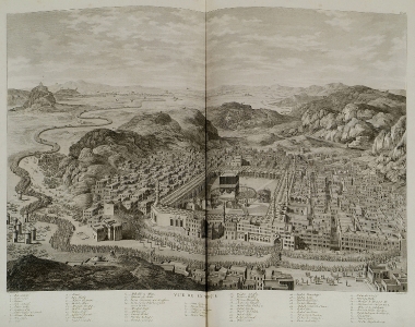Πανοραμική άποψη της Μέκκας. Στο πρώτο επίπεδο το Τεμένους της Μέκκας (Μαστζίντ αλ-Χαράμ) και ο ιερός βράχος (Κάαμπα).