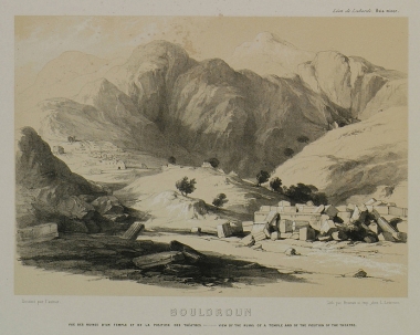 Άποψη των ερειπίων της αρχαίας Σαγαλασσού, με ερείπια αρχαίου κτίσματος και τις θέσεις των δύο θεάτρων.