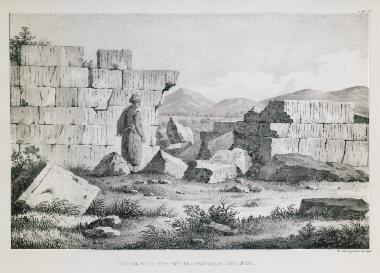 Ερείπια του τείχους της αρχαίας πόλης Μυωνίας ή Μυανίας, (σήμερα Αγία Ευθυμία Φωκίδας).