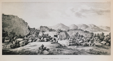 Αρχαία ερείπια στα Μέθανα.