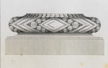 Βάση κίονα από τις Μυκήνες.