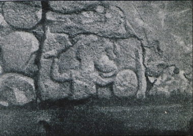 Ανάγλυφο κοντα στη Μερζιφούντα.