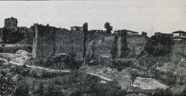 Τμήμα των βυζαντινών τειχών της Τραπεζούντας.