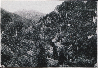 Τοπίο κοντά στην ιερά μονή του Αγίου Ιωάννη Βαζελώνα, κοντά στο χωριό Μάτσκα, Τραπεζούντα.