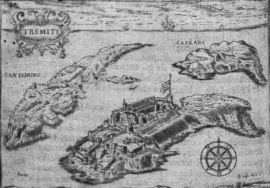 Άποψη του Σαν Ντομίνο, του Σαν Νικολά και του Καπράια (Νήσοι Τρεμίτι).