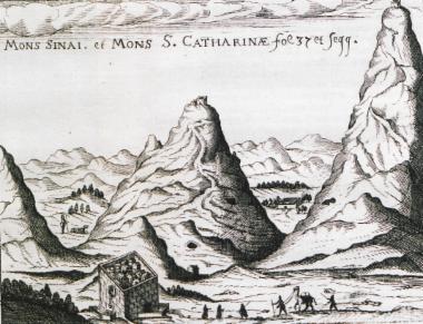 Άποψη του Όρους Σινά με το Μοναστήρι της Αγίας Αικατερίνης (στο βάθος δεξιά). Η κορυφή του Μωυσή (στο κέντρο). Στο πρώτο επίπεδο το 