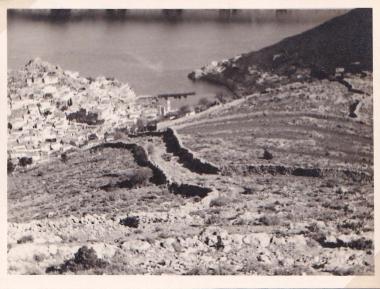 Άποψη της Ύδρας από ψηλά.