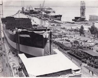 Καθέλκυση του πλοίου 