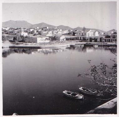 Βάρκες στον Άγιο Νικόλαο Κρήτης.