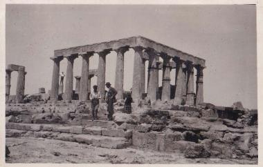 Άποψη του ύστερου αρχαϊκού (500-490 π.Χ.) ναού της Αφαίας στην Αίγινα.