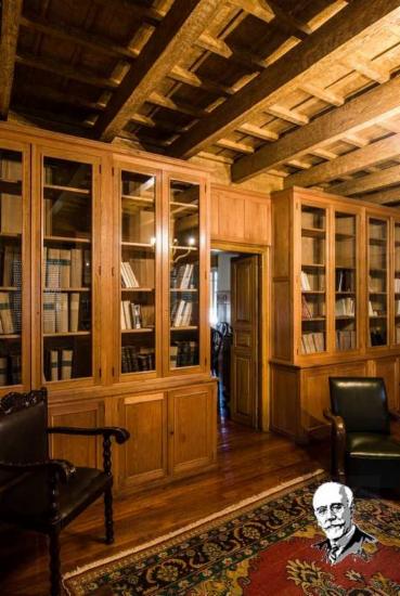 Βιβλιοθήκες εντοιχισμένες, με ράφια και ντουλάπια
