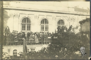 Συγκέντρωση πλήθους για την υποδοχή του Ελευθερίου Βενιζέλου.