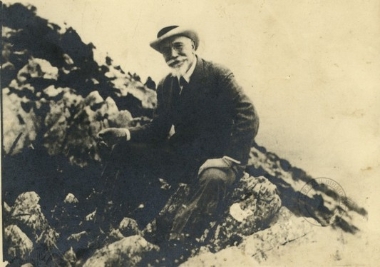 National Research Foundation “Eleftherios K. Venizelos” - Digital Archive
