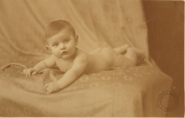 Ο νεογέννητος Λευτέρης Βενιζέλος.