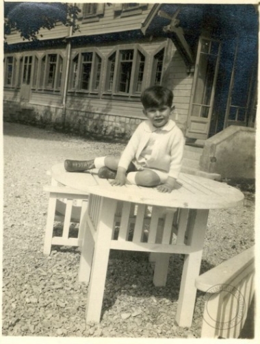 Ο Λευτέρης Βενιζέλος σε παιδική ηλικία.