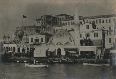 Άποψη του λιμανιού των Χανίων.