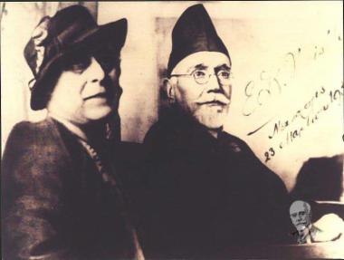 Ο Ελευθέριος Βενιζέλος μετά το Κίνημα του 1935 με τη σύζυγό του Έλενα στη Νάπολη