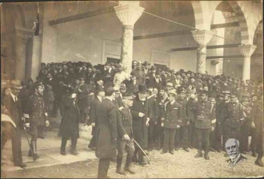 E. Venizelos, General Daglis and Admiral Kountouriotis in Thessaloniki.