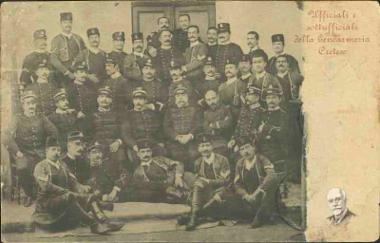 Officiali e sottufficiali della Gendarmeria Cretese.