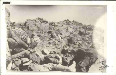Turks and Greeks (Cretans) dead in Kale Grota