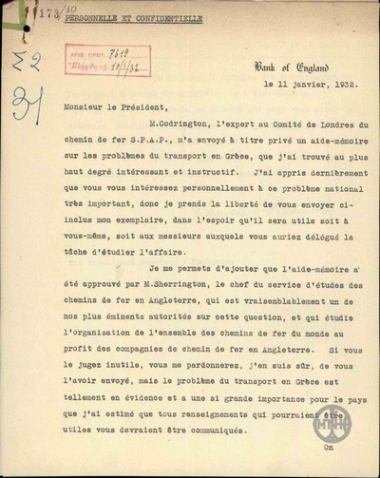 Επιστολή του Ch. Hambro προς τον Ε. Βενιζέλο με την οποία διαβιβάζεται υπόμνημα του ειδικού στο Συμβούλιο των Σιδηροδρόμων του Λονδίνου, Κόδριγκτον, περί των προβλημάτων συγκοινωνίας στην Ελλάδα.