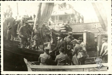 Prime Minister Dim. Gounaris arrives in Smyrna