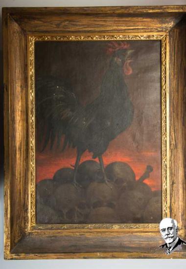 Ζωγραφικό έργο με έναν κόκορα που πατάει πάνω σε νεκροκεφαλές, σε κορνίζα εποχής