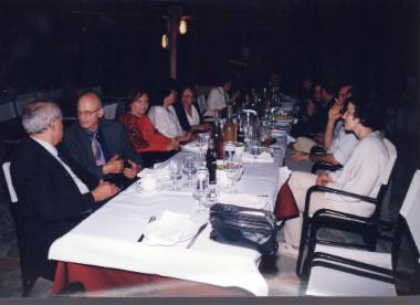 Αποχαιρετιστήριο τραπέζι προς τους φιλοξενούμενους της Γιουγκοσλαβίας στα «Άστρα»