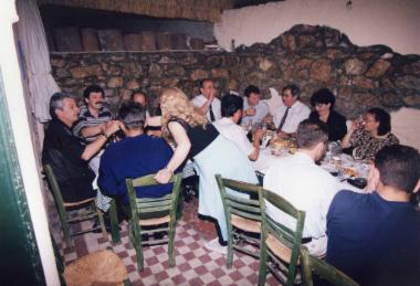 Τραπέζι στα πλαίσια της φιλοξενίας της αντιπροσωπείας της Γιουγκοσλαβίας