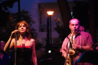 «Όλοι λένε ψέματα» Ανδριάνα Μπάμπαλη - Κώστας Λειβαδάς μαζί τους η Φαίη Ξυλά