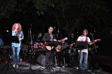 Αφιέρωμα στο Μίκη Θεοδωράκη